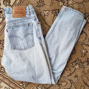 VINTAGE Levi's 550 MOM jeans relaxed tapered 11